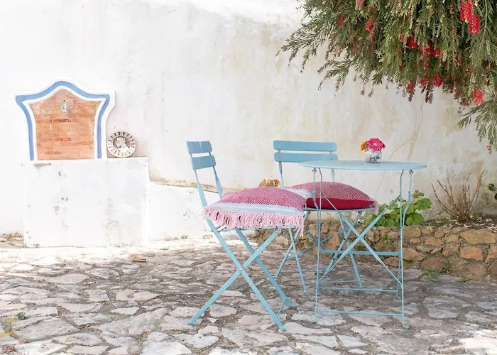 Window To The Valley * Santo Isidoro