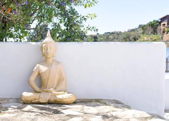 Window To The Valley Santo Isidoro